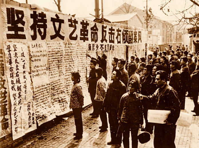 registro-historico-camapanha-das-cem-flores-china-1956