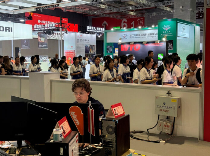 shanghai-reforma-ensino-profissionalizante-para-atender-setores-ade-alta-tecnologia